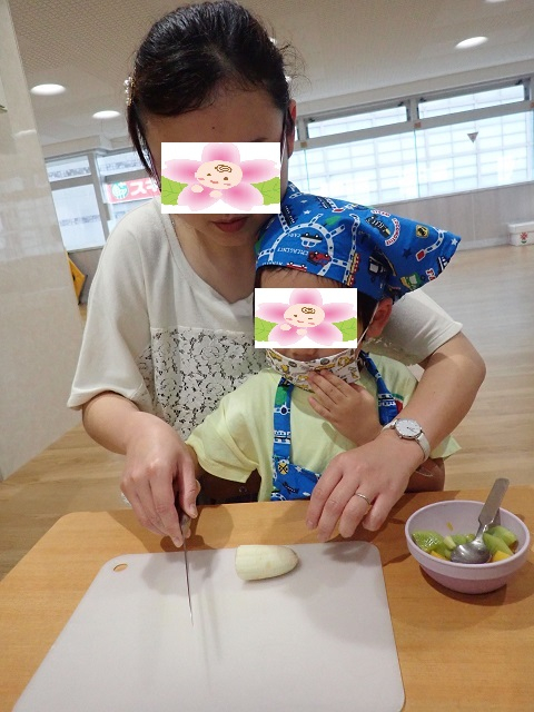 P6111348